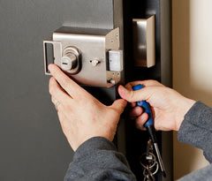 City Locksmith Store Robbins, IL 708-365-8478 City Locksmith Store Robbins, IL 708-365-8478